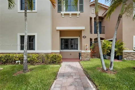 22411 SW 88th Place Cutler Bay FL 33190