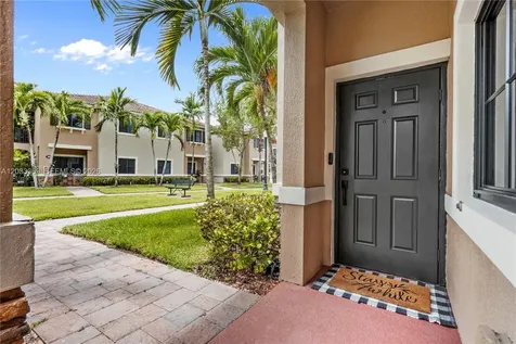 22411 SW 88th Place Cutler Bay FL 33190