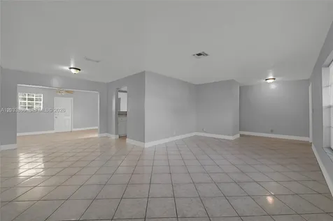 2641 NW 44th Avenue Lauderhill FL 33313