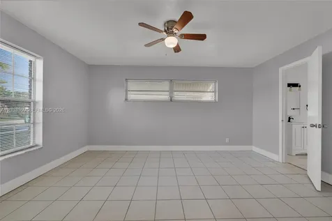 2641 NW 44th Avenue Lauderhill FL 33313