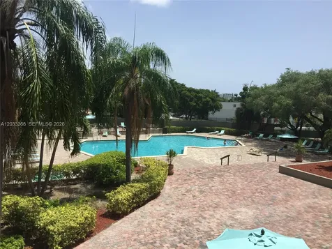 1470 NE 123rd Street North Miami FL 33161