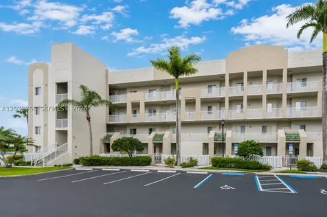 7727 Southampton Terrace Tamarac FL 33321