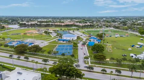 7727 Southampton Terrace Tamarac FL 33321