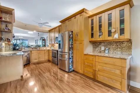 7727 Southampton Terrace Tamarac FL 33321