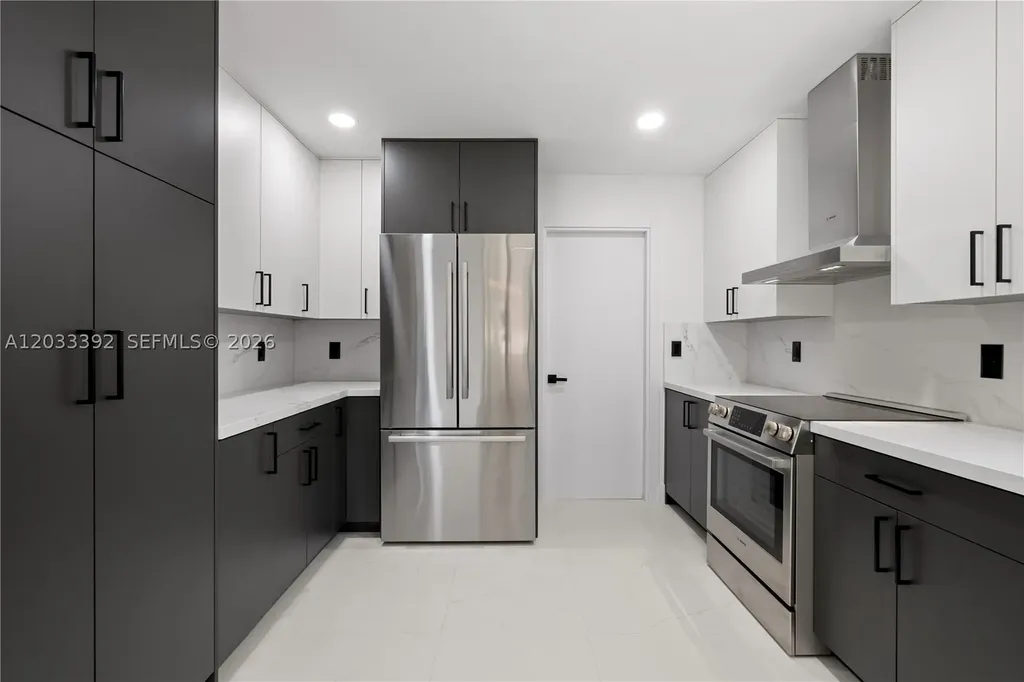 1543 SW 1st Avenue Boca Raton FL 33432