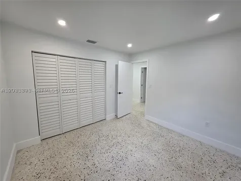 233 E 7th Street Hialeah FL 33010