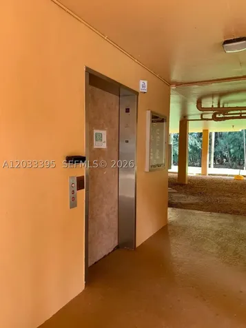 400 Commodore Drive Plantation FL 33325