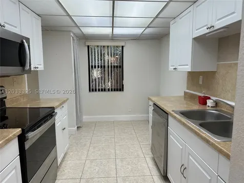 400 Commodore Drive Plantation FL 33325