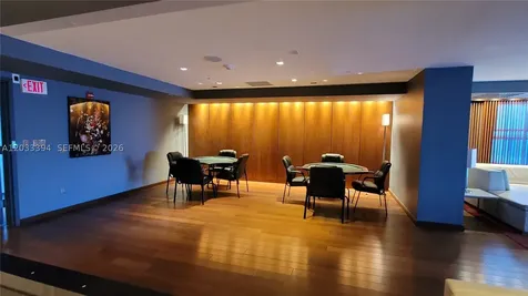 325 S Biscayne Boulevard Miami FL 33131