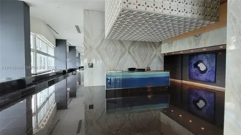 325 S Biscayne Boulevard Miami FL 33131