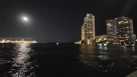 325 S Biscayne Boulevard Miami FL 33131