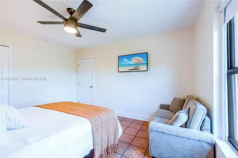2724 SW 1st Ter, Cape Cor Na Cape Coral FL 33991