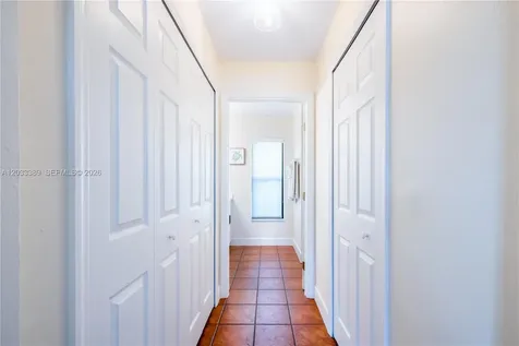 2724 SW 1st Ter, Cape Cor Na Cape Coral FL 33991