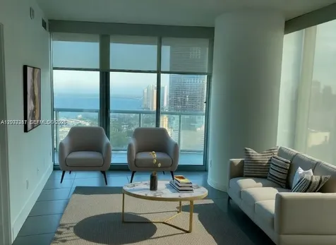 888 Biscayne Boulevard Miami FL 33132