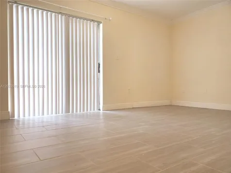 250 NW 107th Avenue Miami FL 33172