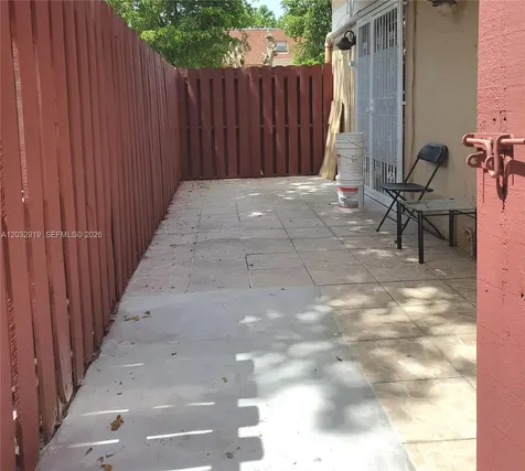 250 NW 107th Avenue Miami FL 33172