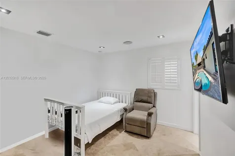 2075 Ixora Road North Miami FL 33181