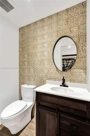 2075 Ixora Road North Miami FL 33181