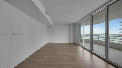555 NE 34th Street Miami FL 33137
