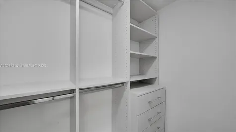 555 NE 34th Street Miami FL 33137