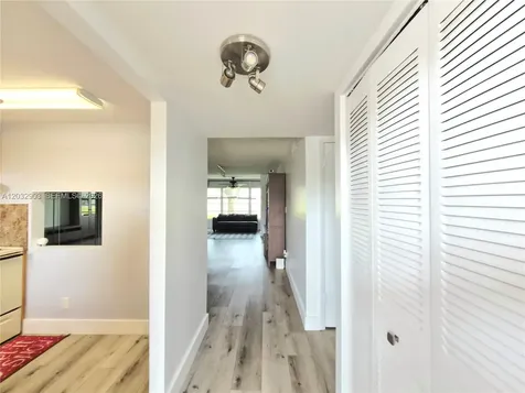 9041 Sunrise Lakes Boulevard Sunrise FL 33322