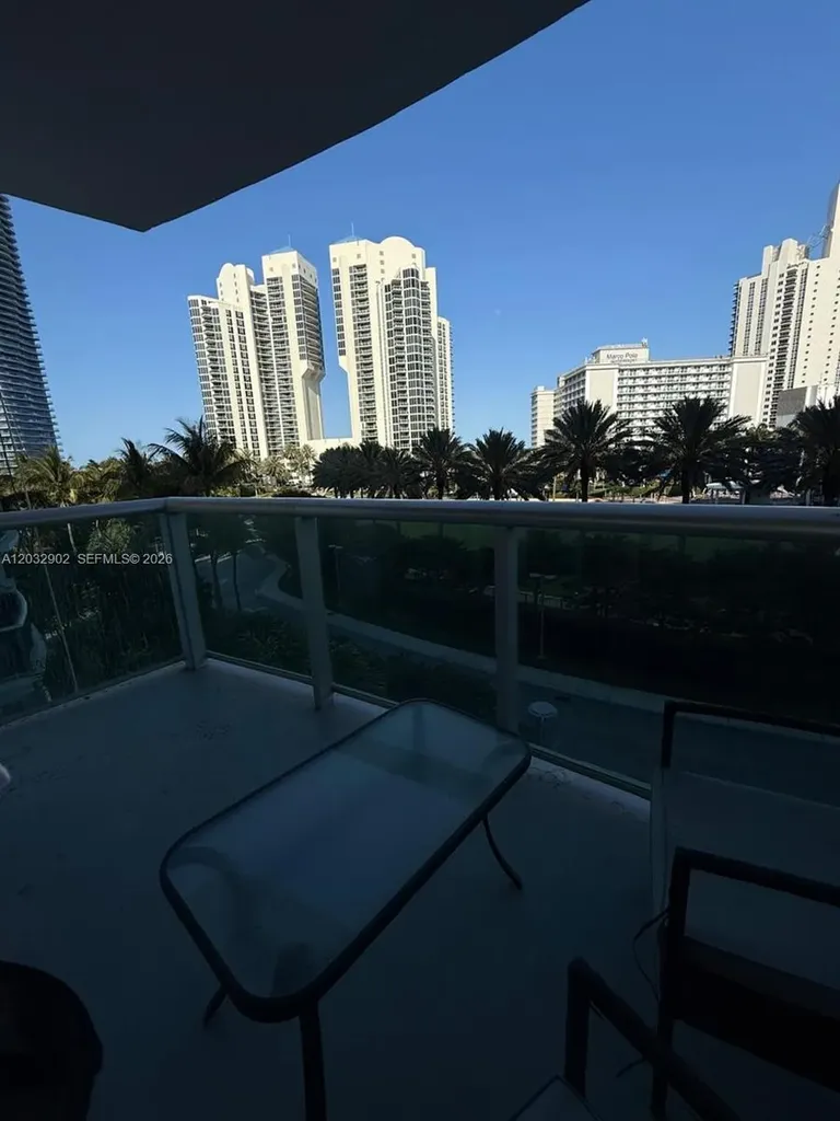 19370 Collins Avenue Sunny Isles Beach FL 33160