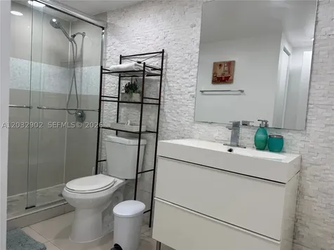 19370 Collins Avenue Sunny Isles Beach FL 33160