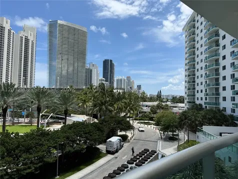 19370 Collins Avenue Sunny Isles Beach FL 33160
