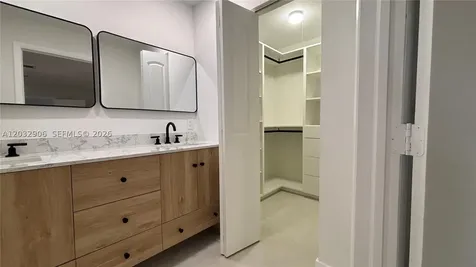 49 Forest Circle Cooper City FL 33026