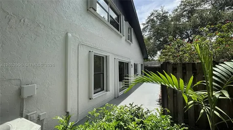 49 Forest Circle Cooper City FL 33026