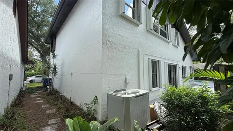 49 Forest Circle Cooper City FL 33026