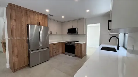 49 Forest Circle Cooper City FL 33026