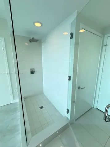 460 NE 28th Street Miami FL 33137