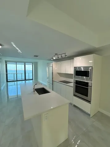 460 NE 28th Street Miami FL 33137