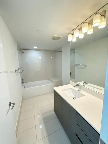460 NE 28th Street Miami FL 33137