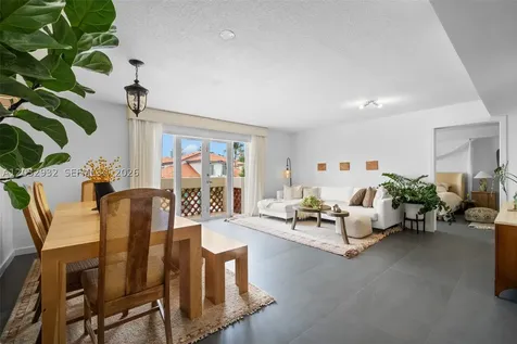 227 Michigan Avenue Miami Beach FL 33139