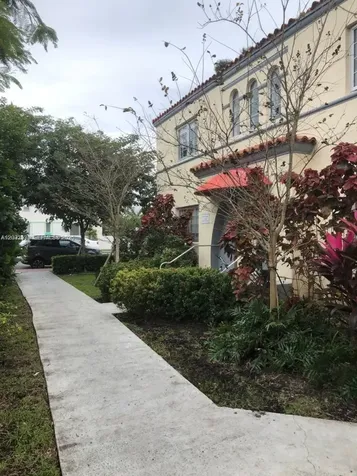1450 Meridian Avenue Miami Beach FL 33139
