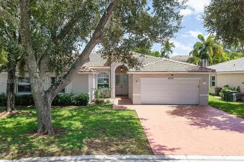 4228 NW 41st Lane Coconut Creek FL 33073