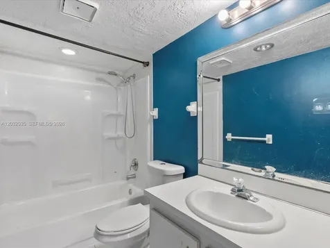 4172 Inverrary Drive Lauderhill FL 33319