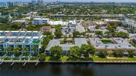 2701 NE 1st Street Pompano Beach FL 33062