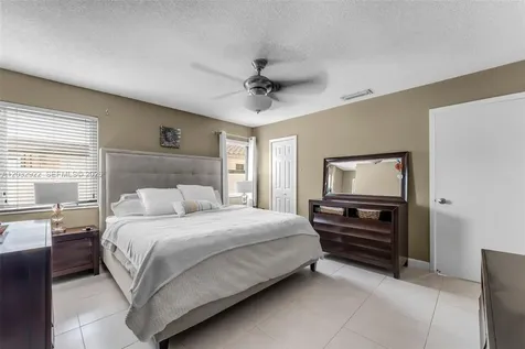 14061 SW 39th Street Miami FL 33175