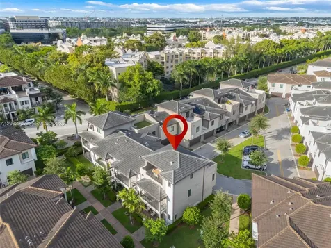 4963 NW 83rd Path Doral FL 33166