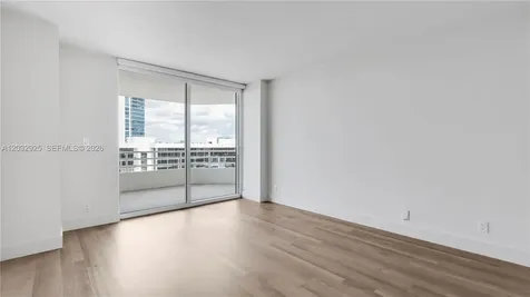 555 NE 34th Street Miami FL 33137
