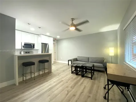 7901 SW 64 Avenue South Miami FL 33143