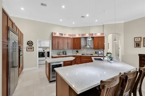 8920 SW 162nd Terrace Palmetto Bay FL 33157