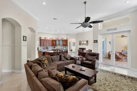 8920 SW 162nd Terrace Palmetto Bay FL 33157