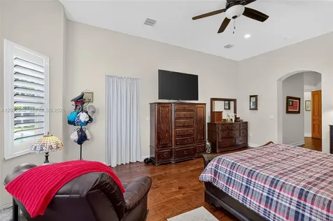 8920 SW 162nd Terrace Palmetto Bay FL 33157