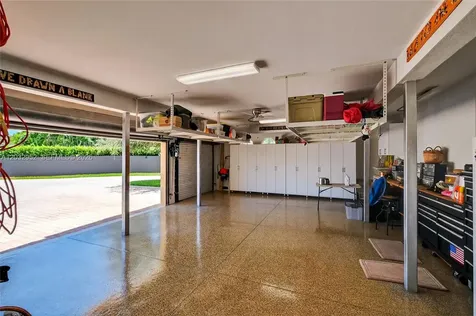 8920 SW 162nd Terrace Palmetto Bay FL 33157