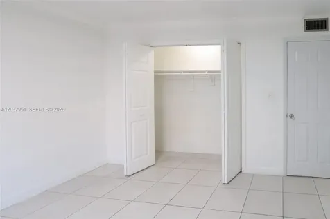11195 SW 1st Street Miami FL 33174