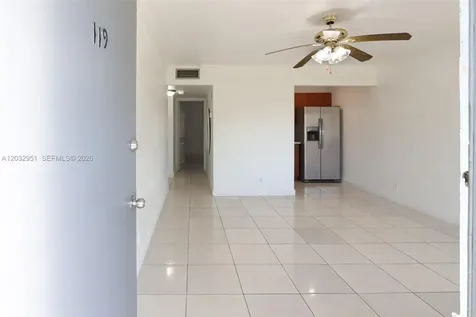 11195 SW 1st Street Miami FL 33174